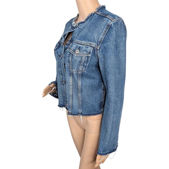 Levi's Medium Wash Altered Trucker Cut Off Raw Hem Collarless Denim Jacket SZ M - Picture 6 of 10